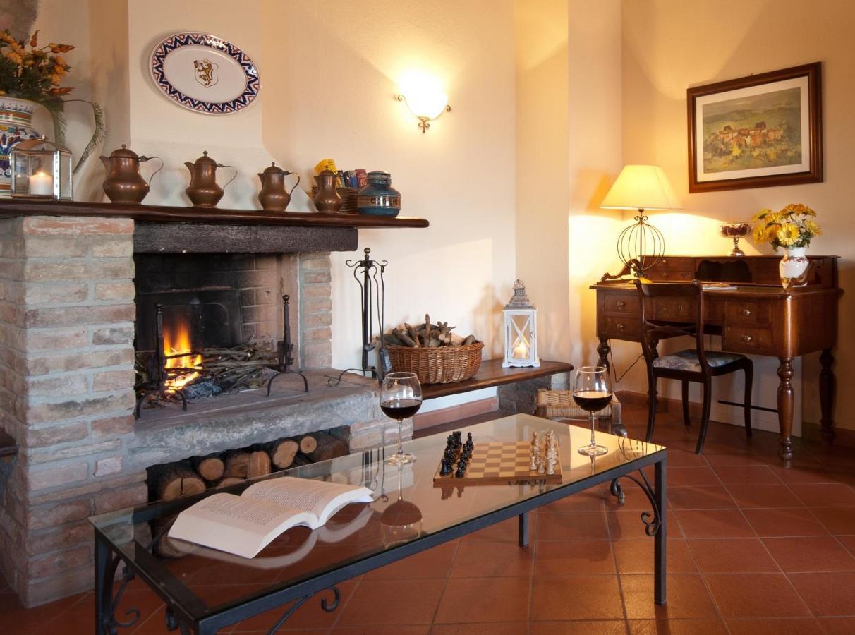 Tenuta Di Forte Sorgnano Gualdo Cattaneo Kamer foto