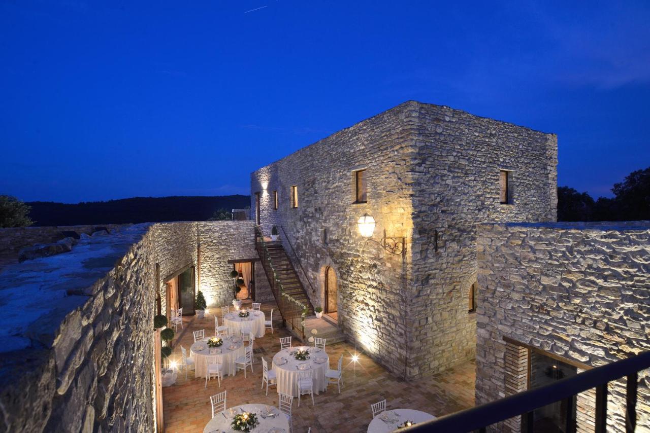 Tenuta Di Forte Sorgnano Gualdo Cattaneo Buitenkant foto
